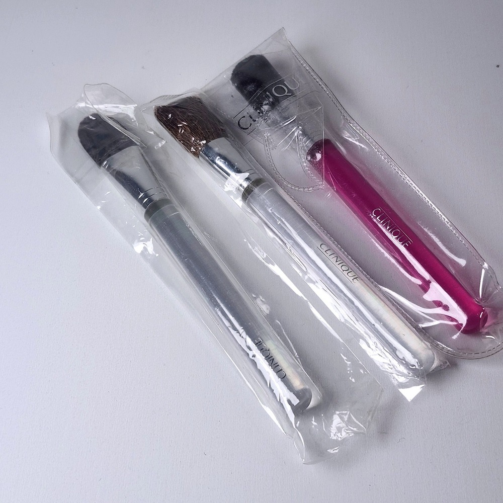 Clinique Makeup Brush Set Clear Purple 3pc Face Brushes